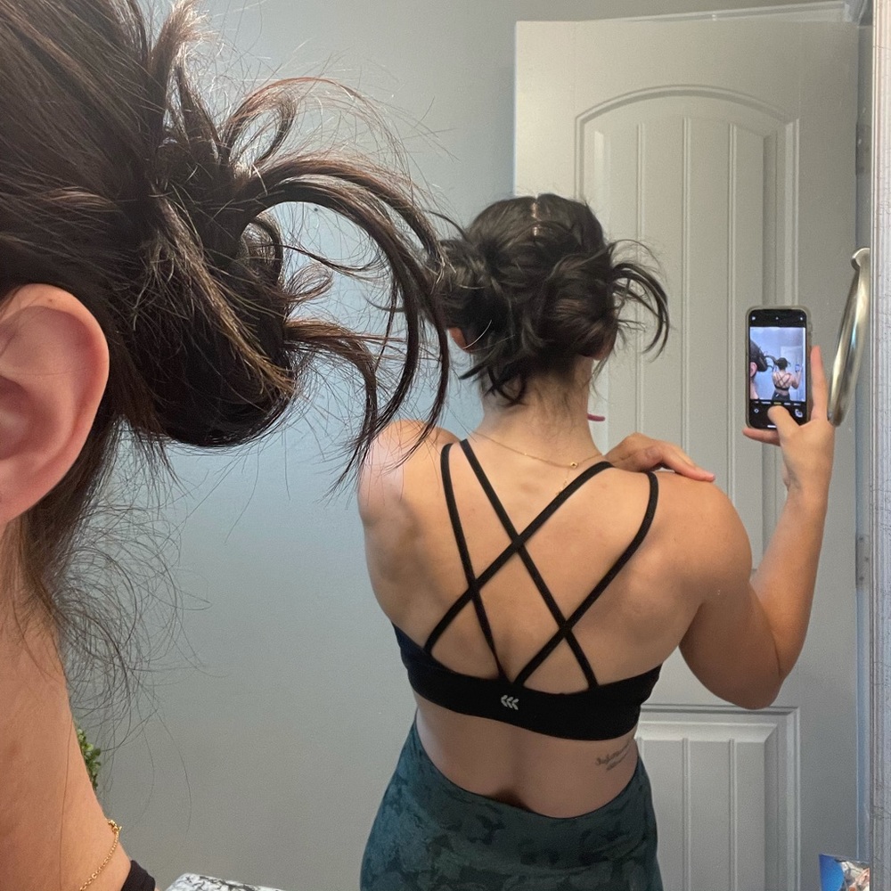 Target Sports Bra - Picture 4 of 4